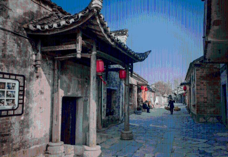 如果在斜面上摩擦力做功的话,公式里是带摩擦力方向的位移,还是摩擦力相对于地面的位移?知识星球-传递最新知识,让学习更高效!